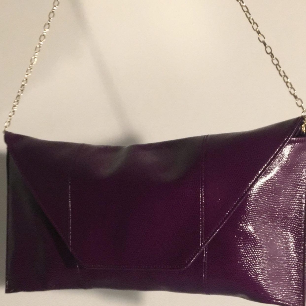 Halogen Lizard Embossed Patent Leather Flap Clutch